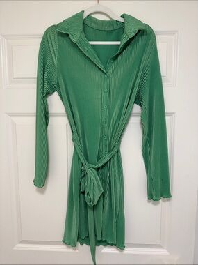 Green Pleated Mini Shirt Dress with Tie Waist